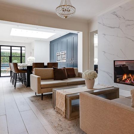 Luxury Georgian Townhouse With Cinema And Parking Villa Chester Exterior foto
