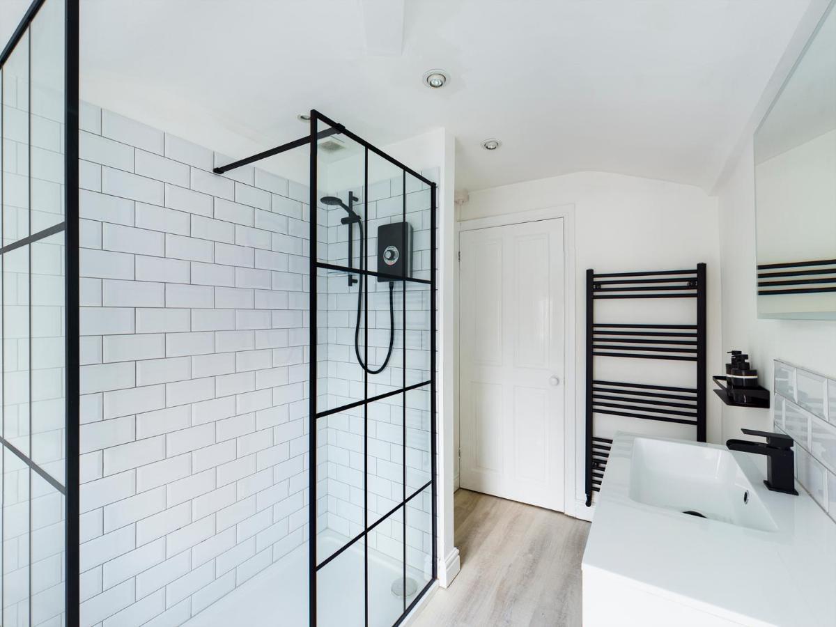 Luxury Georgian Townhouse With Cinema And Parking Villa Chester Exterior foto