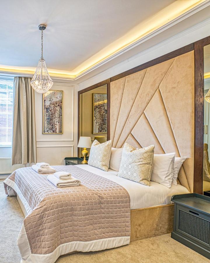 Luxury Georgian Townhouse With Cinema And Parking Villa Chester Exterior foto