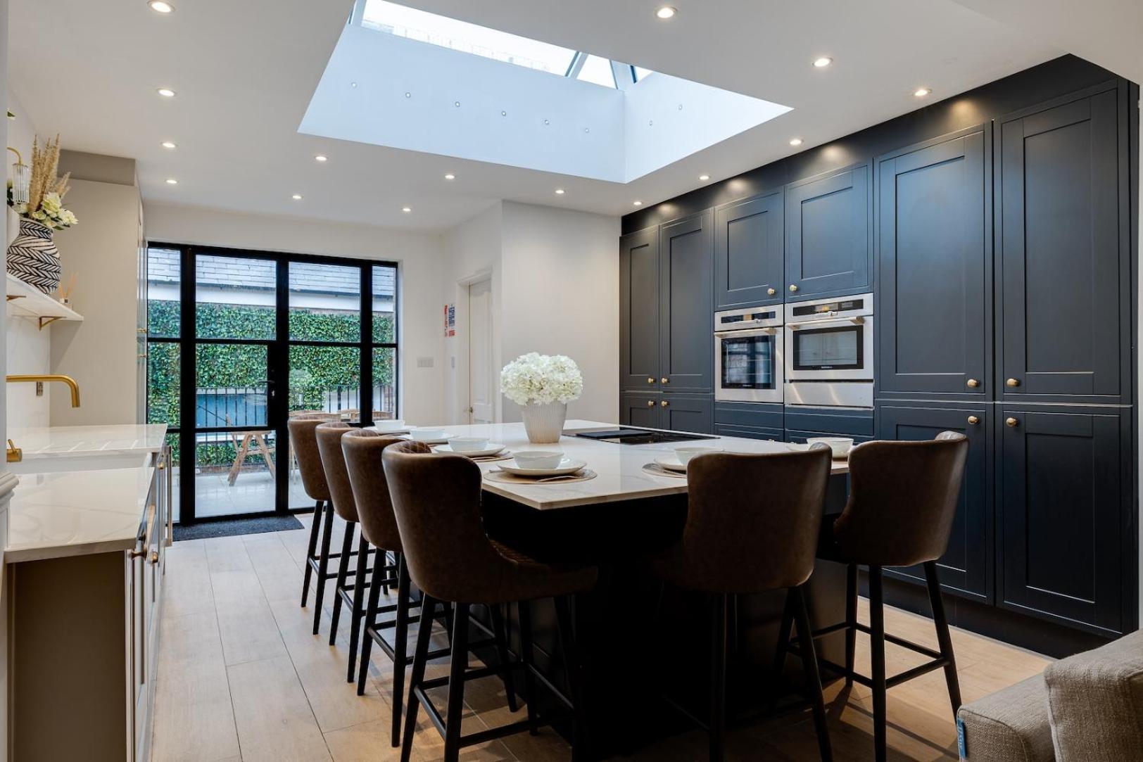 Luxury Georgian Townhouse With Cinema And Parking Villa Chester Exterior foto